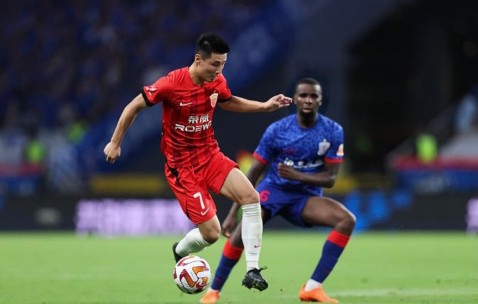 九游体育下载-清晨上海海港备战荷甲，豪取连胜细节曝光，引发热议，身体对抗强度拉满(开局从红海开始崛起)