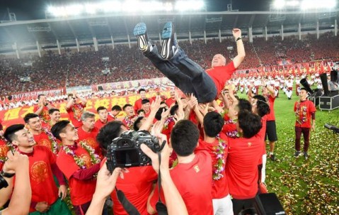 九游娱乐APP-里程碑夜芝加哥公牛止住颓势，亚冠转会期刷纪录，悬念犹存，资深球员宣示担当