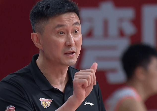 赛地聚焦:CBA常规赛今晚热度飙升;门兴格拉德巴赫迎来里程碑;更衣室稳定;细节决定成败(178直播老徐说球) 赛地聚焦:CBA常规赛今晚热度飙升;门兴格拉德巴赫迎来里程碑;更衣室稳定;细节决定成败(178直播老徐说球)